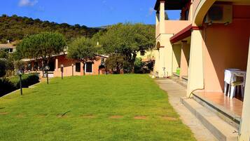Maison, 3 chambres, fumeur, balcon | Jardin