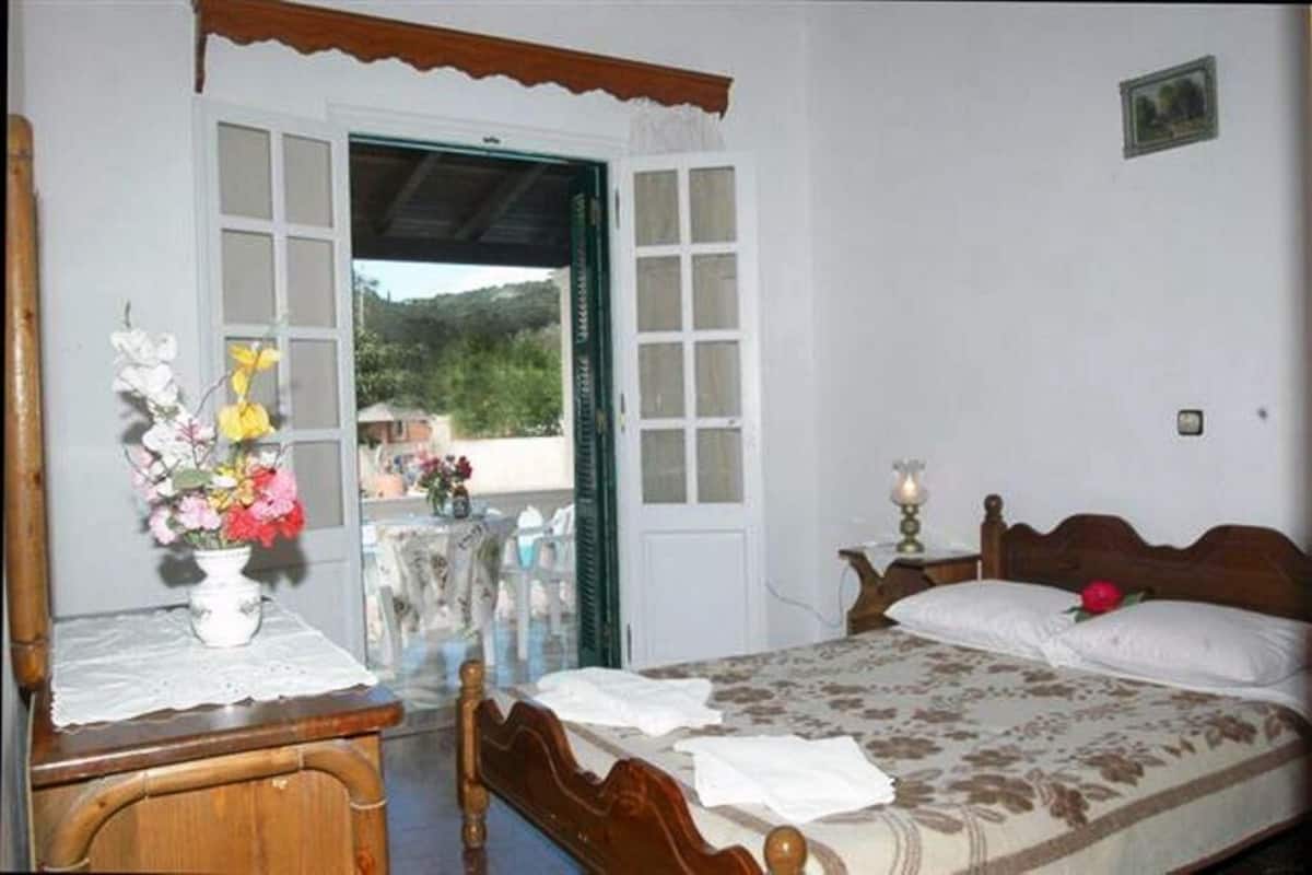 1 habitación, insonorización y ropa de cama