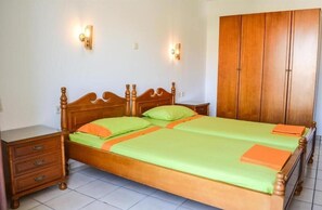 Soundproofing, bed sheets - Blue Sky (Corfu)