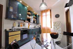 Apartment, 1 Schlafzimmer, Stadtblick | Innenbereich