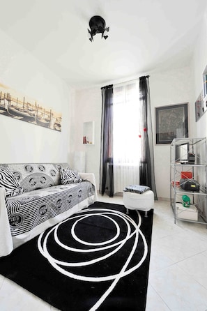 Apartment, 1 Bedroom, City View