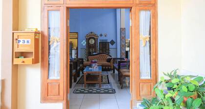 Hotel O Wallet Family Residence Syariah