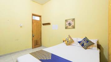 Double Room | Free WiFi, bed sheets
