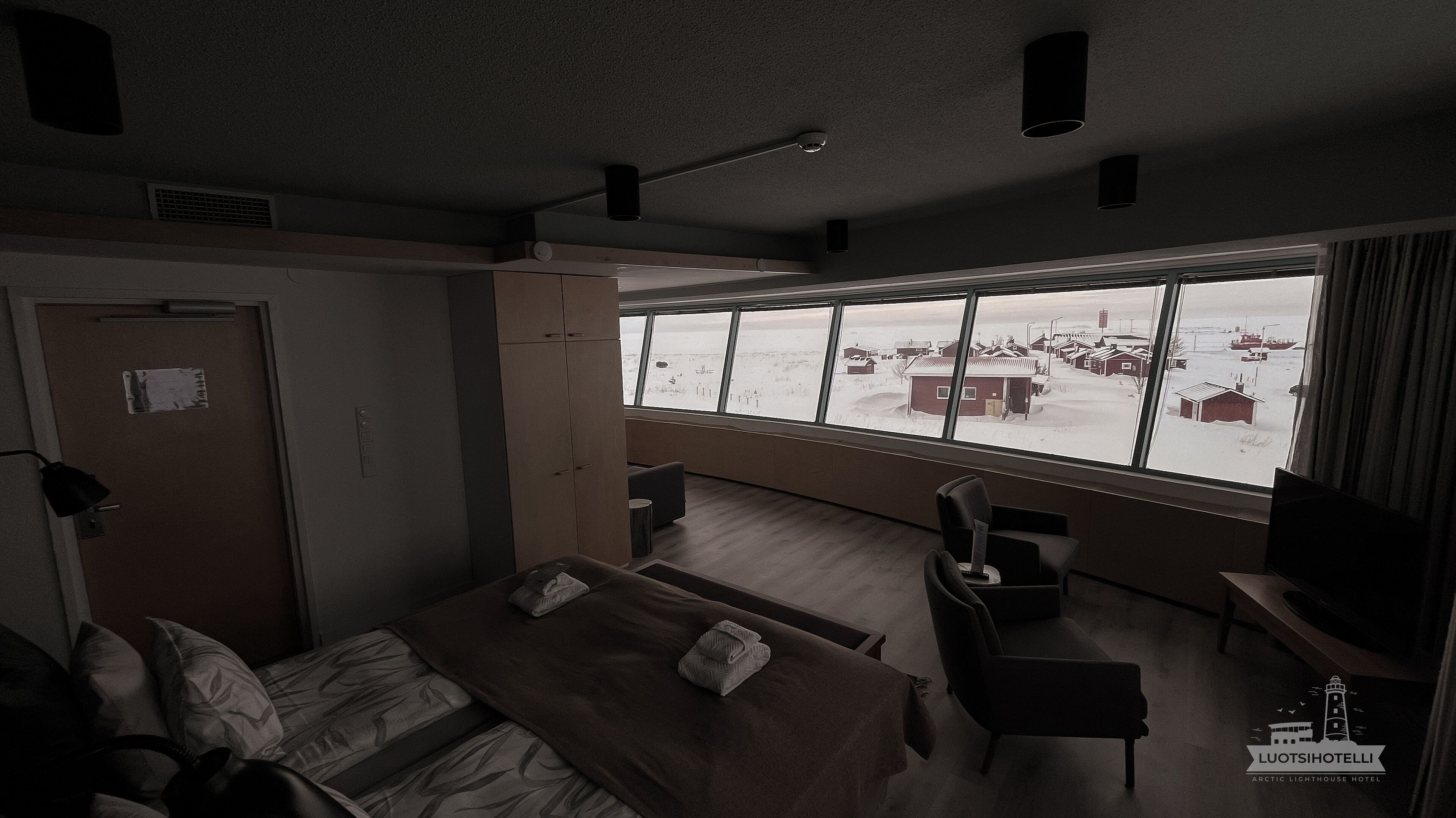 superior room, sea view | blackout curtains, iron/ironing board, free wifi, bed sheets