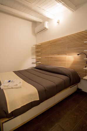 Zimmer, 1 Schlafzimmer, Raucher, Terrasse | 1 Schlafzimmer, WLAN