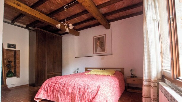 3 bedrooms, iron/ironing board, bed sheets - Apartment Immersed in the Green of the Maremma (Massa Marittima)