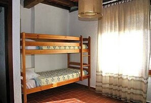 Appartement, 2 chambres, fumeur | 3 chambres, fer et planche à repasser, literie fournie