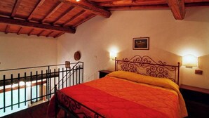 Chalet, 1 Bedroom, Smoking, Fireplace | 1 bedroom, bed sheets
