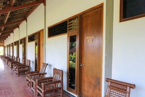 Interior - OYO 2465 Hotel Raung View (Kalibaru)