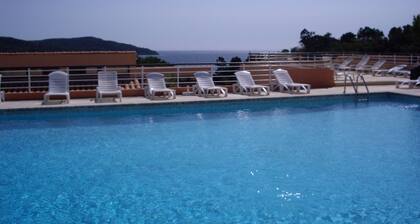 Apartamento de 2 habitaciones sector GIGARO con vista al mar