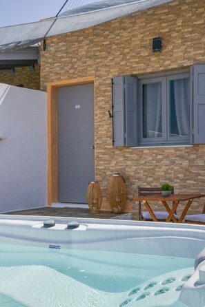 Double Room, Sea View (Mini Pool) | Terrace/patio - Avgerinos Deluxe Rooms (Milos)