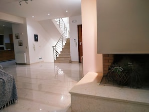 Villa, 4 Bedrooms, Private Pool | Living area