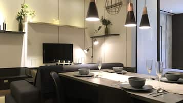 Venice Home C909 | Living area | TV