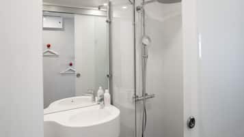 Chambre Simple Standard | Salle de bain