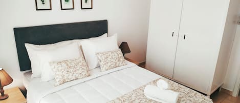 2 chambres, Wi-Fi gratuit, draps fournis