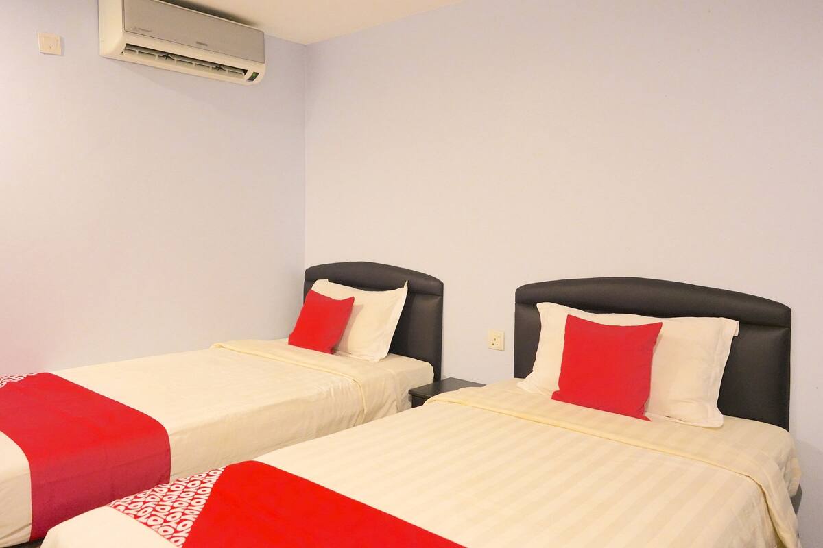 Standard Twin Room | Free WiFi, bed sheets