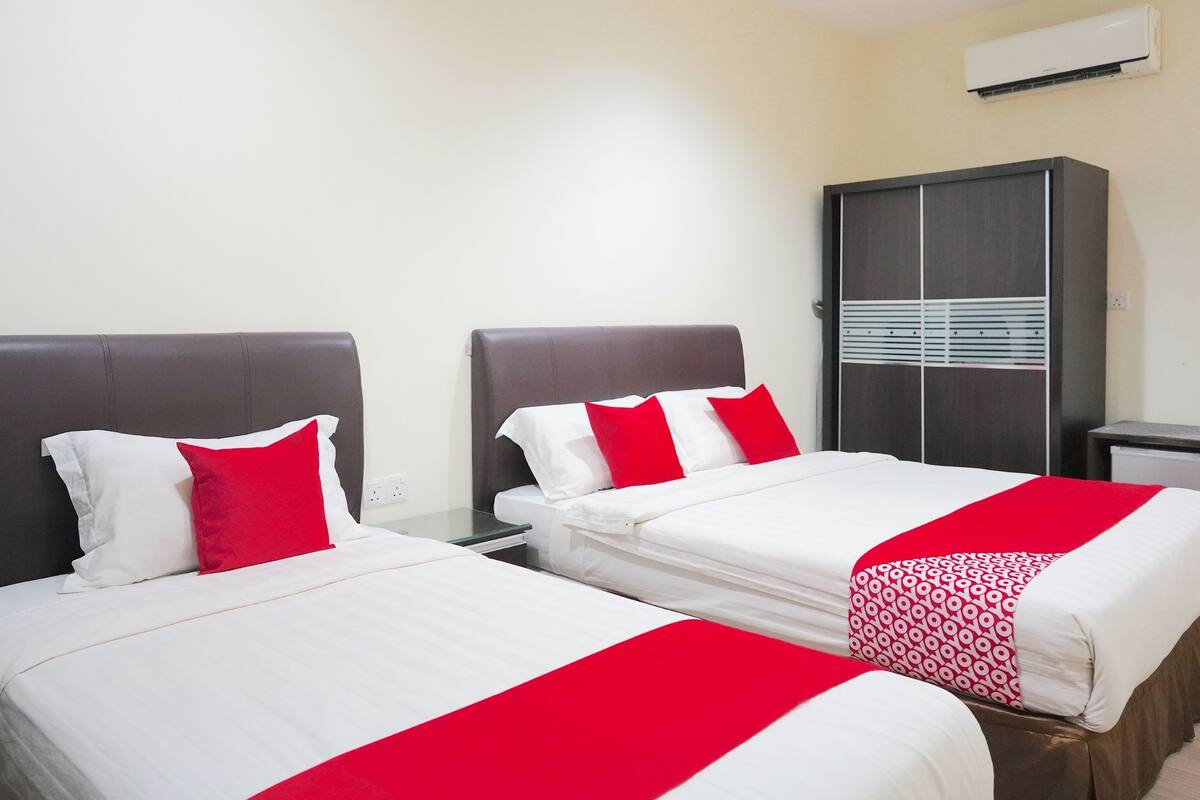 Standard Triple Room | Free WiFi, bed sheets