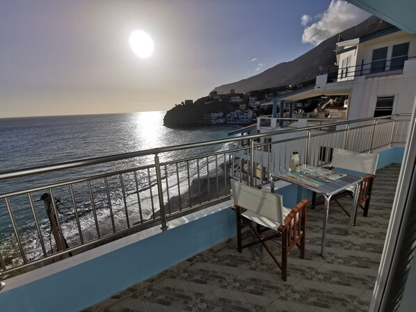 House, 2 Bedrooms | Teres/patio