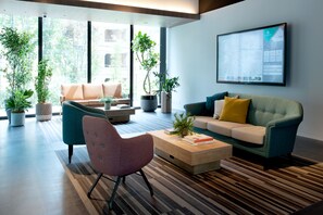 Lobby sitting area - Prince Smart Inn Ebisu (Tokyo)