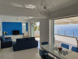 View from room - Luxurious Suite Athena Near To Beach (Malevizi)