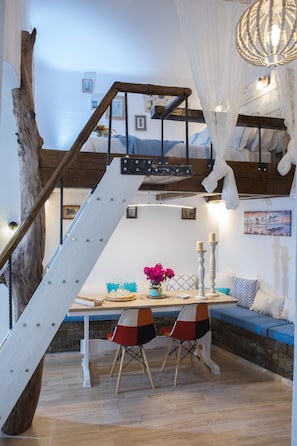 Appartement, 1 chambre | Coin séjour