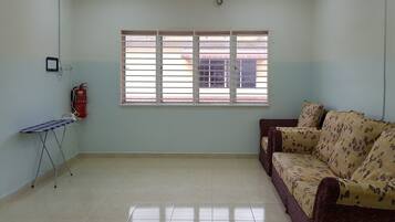 Kawasan tempat duduk lobi