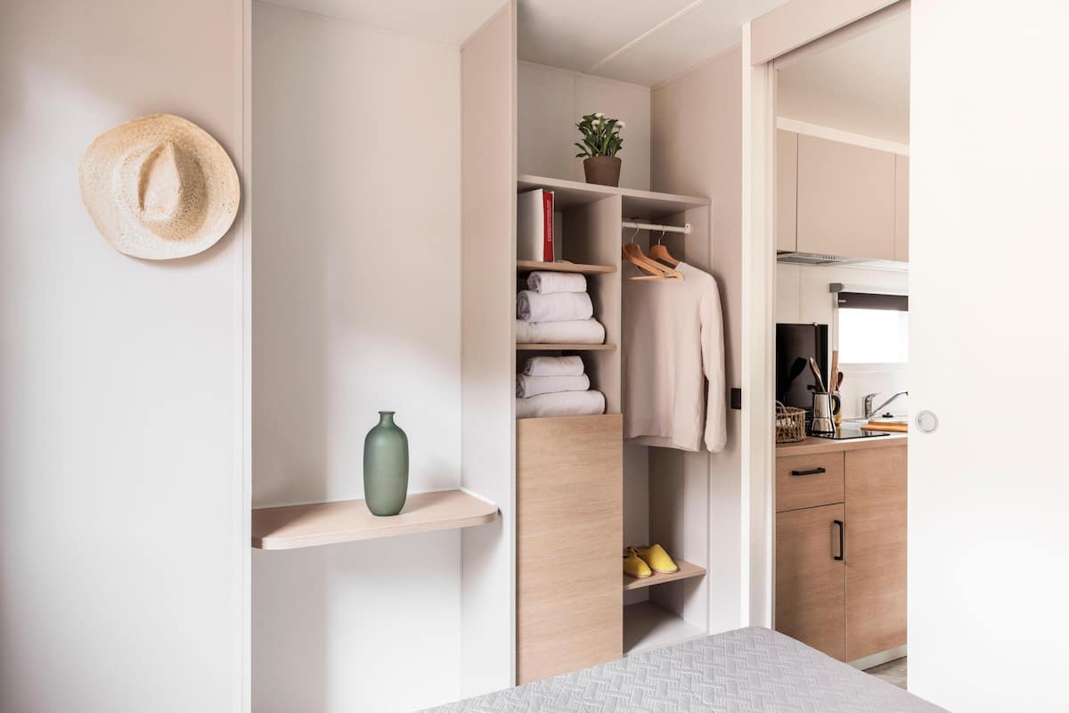 Superior-mobile home