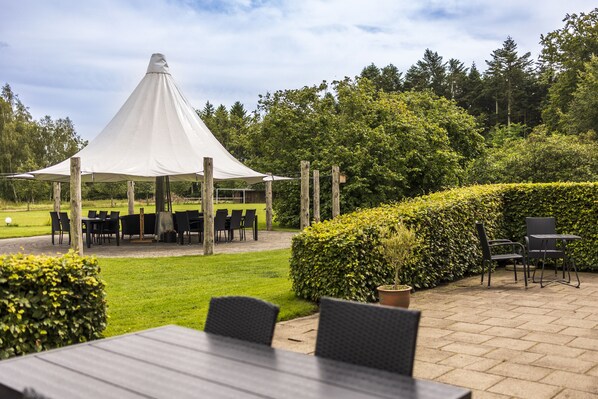 ลานระเบียง/นอกชาน