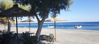 Seaside Cozy House ON THE SEASouth Crete