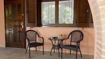 Comfort Triple Room | Teres/patio