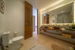 Villa, 4 Bedrooms | Bathroom
