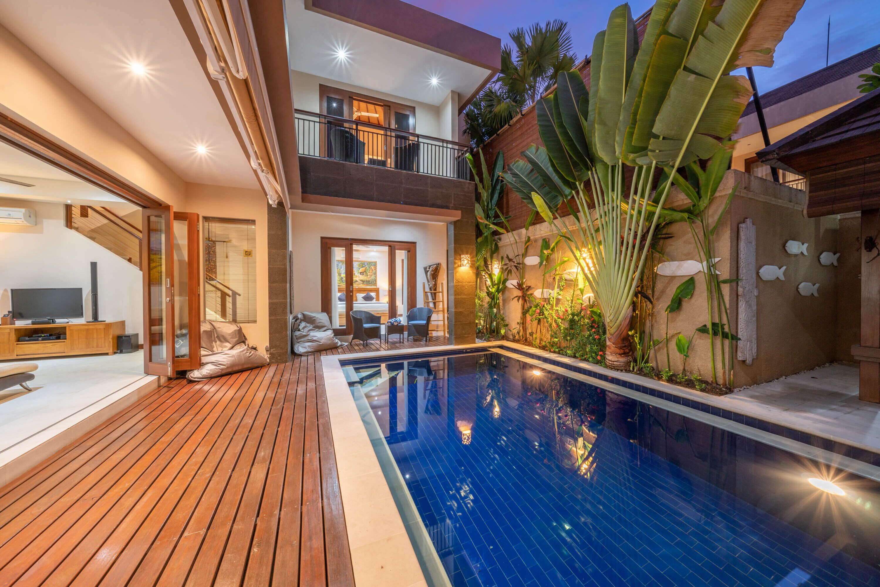 Front of property – evening/night