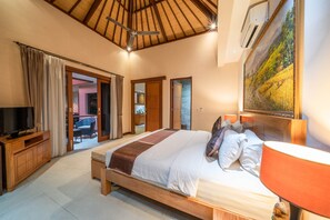 3 bedrooms, free WiFi, bed sheets - Villa Seacluded 1 (Seminyak)