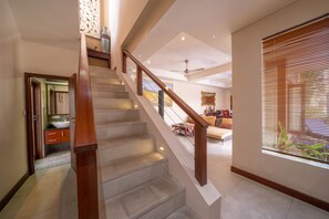 Staircase - Villa Seacluded 2 (Seminyak)