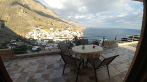 House, 3 Bedrooms | Terrace/patio - Sunny Cozy Home AMAZING SEA VIEW (Archanes-Asterousia)