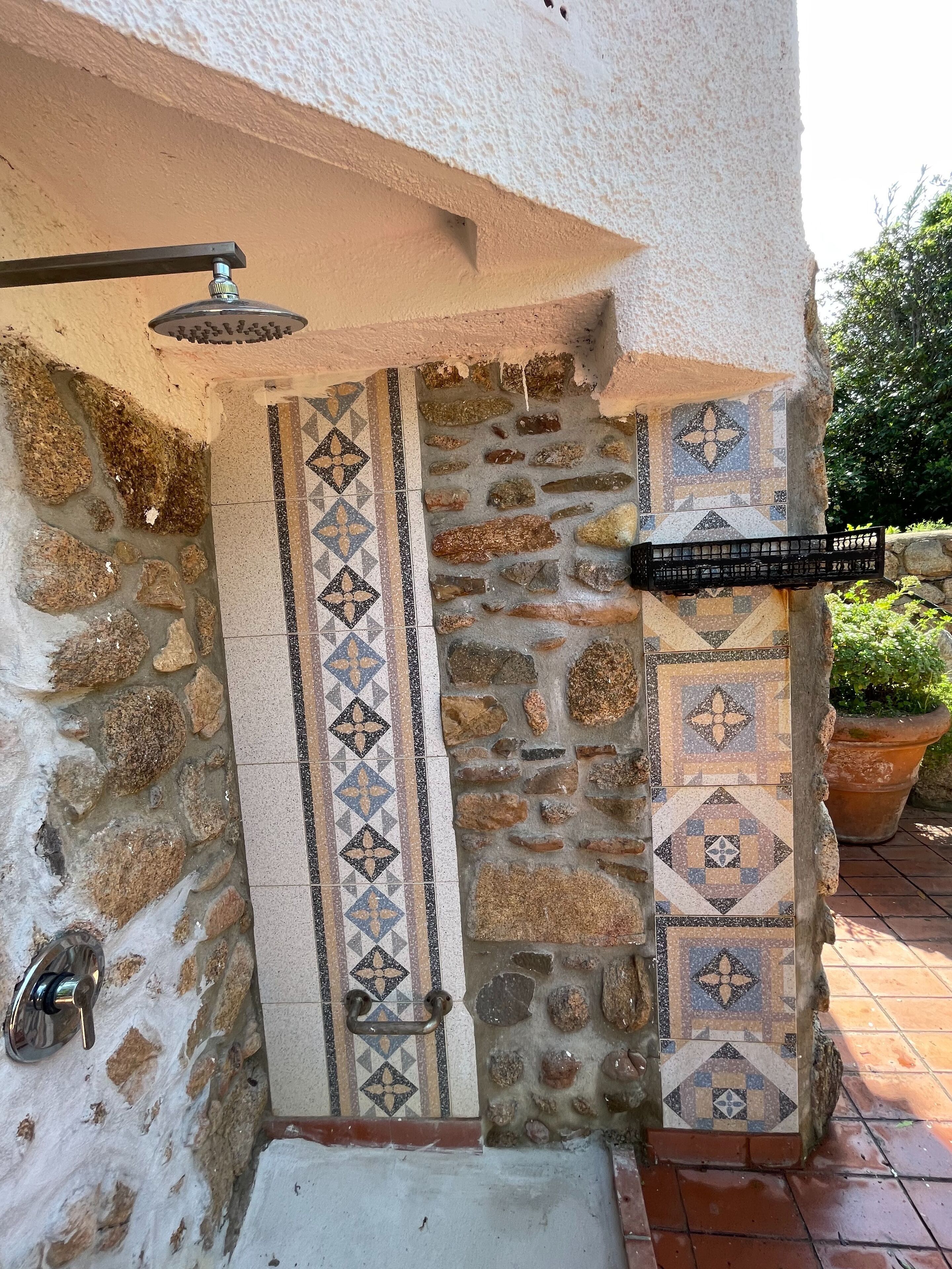 House, 3 Bedrooms, Smoking, Balcony | Property grounds