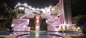 Bohol Plaza Resort and Restaurant