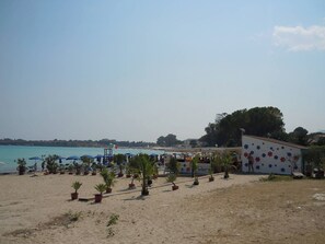 Apartment, 2 Bedrooms, Smoking, Private Pool | Beach - Trilocale In Villa Con Piscina - Clima E Wi-fi (Syracuse)