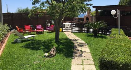 Trilocale In Villa Con Piscina - Clima E Wi-fi