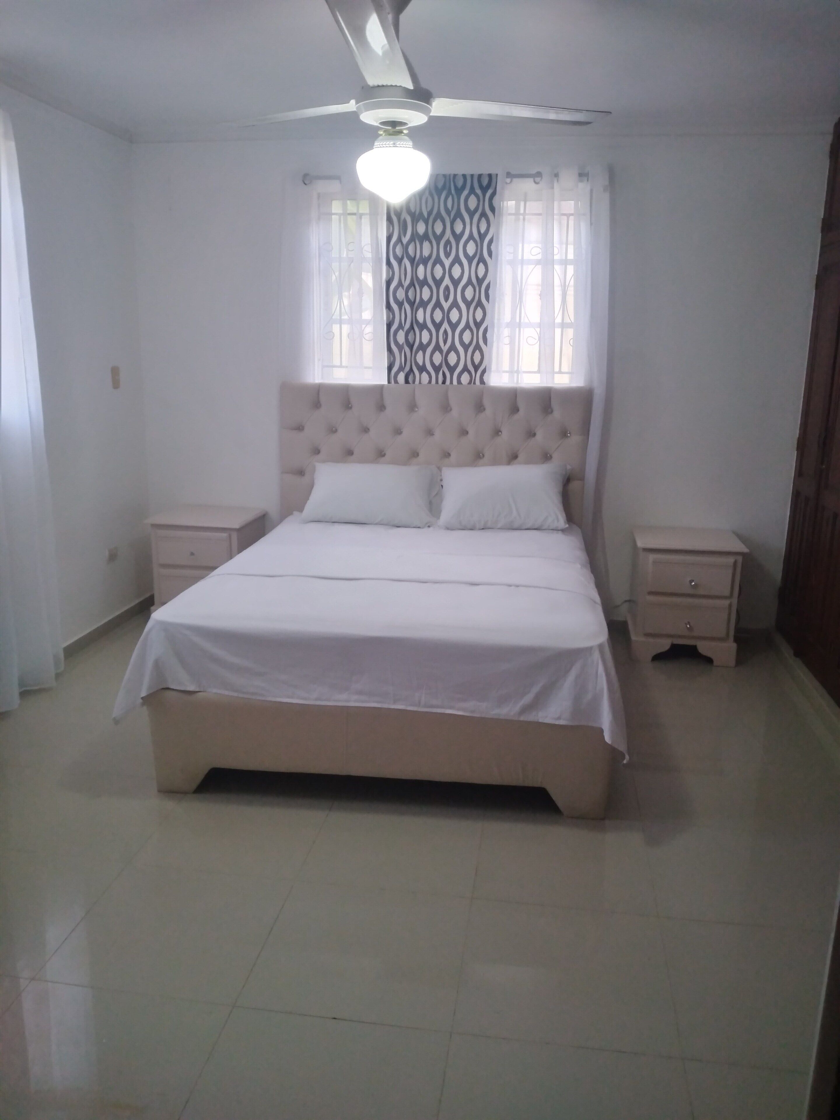 2 bedrooms, in-room safe, desk, iron/ironing board