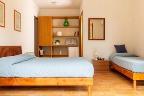 Quarto triplo | 1 quarto, roupa de cama