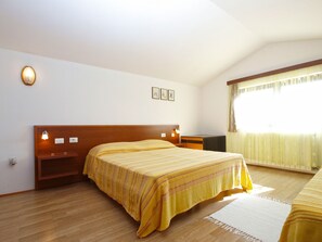 2 bedrooms, Internet