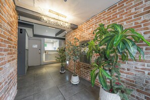 Interior entrance - Hotel Urban Island (Namhae)