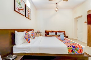Habitación Premium | Escritorio y wifi gratis 