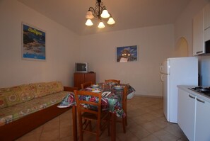 Appartement, 2 chambres, fumeurs | Restauration