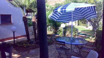 House, 1 Bedroom, Smoking, Patio | Exterior