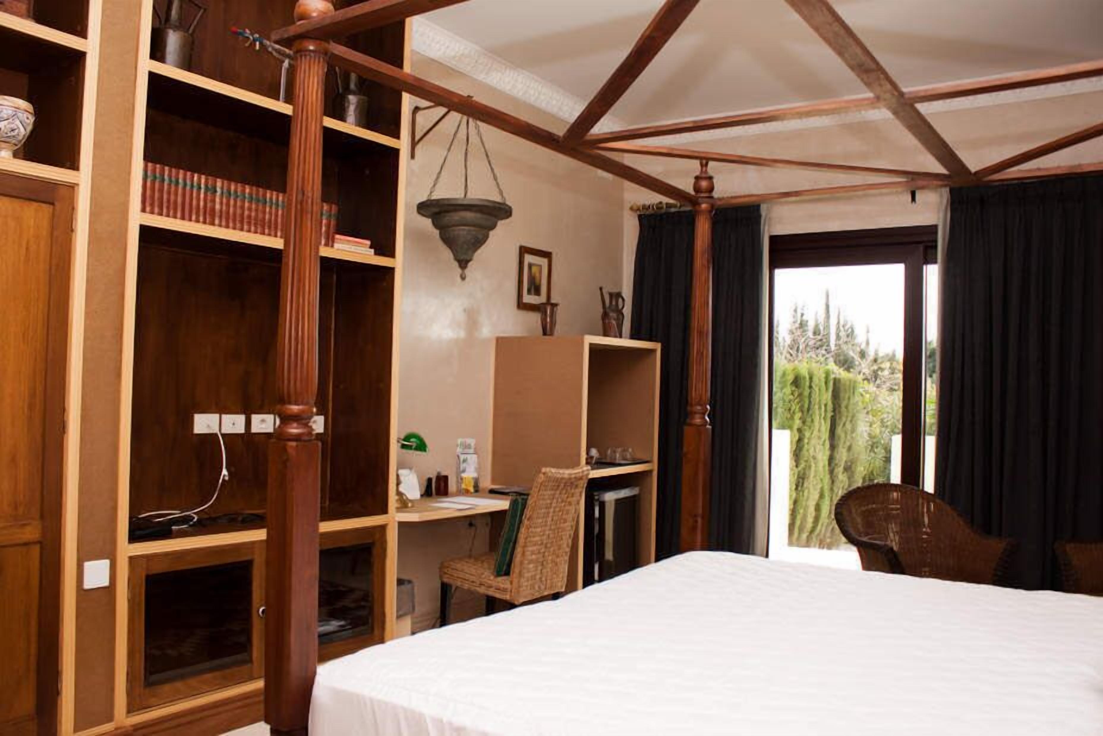 Deluxe Suite | Egyptian cotton sheets, premium bedding, down duvets, pillow-top beds