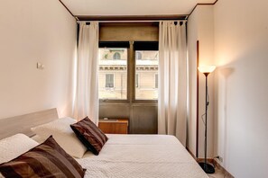 2 bedrooms