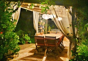 Outdoor dining - Olmeto - Propriano Gulf - Independent F2 - Sea view - Private swimming pool (Olmeto)