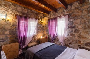 6 bedrooms, free WiFi